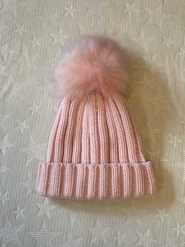Single pom pom hat 2-4 years can be personalised