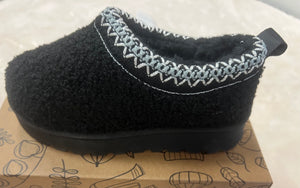 Ugg style girls slipper shoes