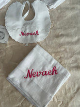 Load image into Gallery viewer, Personalsied Spanish bib and muslin set