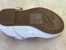 Load image into Gallery viewer, Melia bow shoes white size 6-2