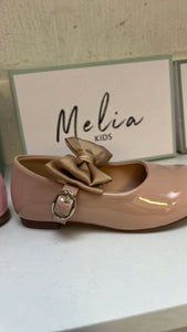 Melia bow shoes camel size 6-2