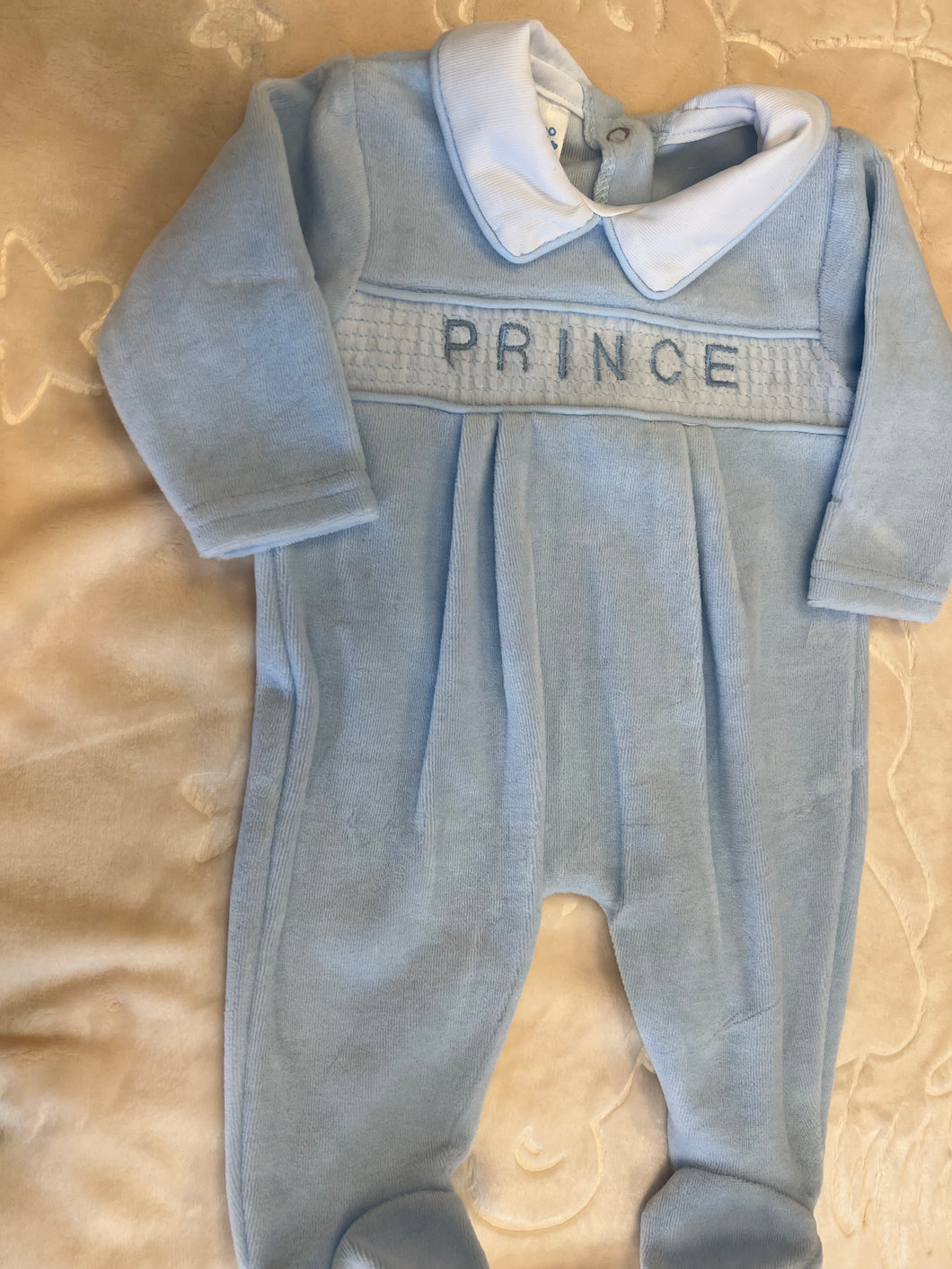 Personalised smocked baby gros