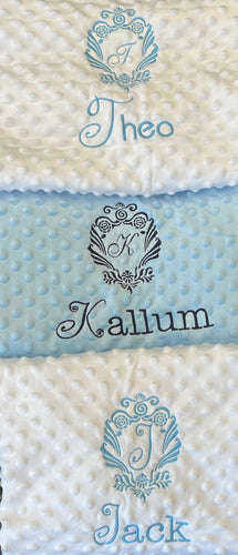 Personalised crest bubble blankets more colours