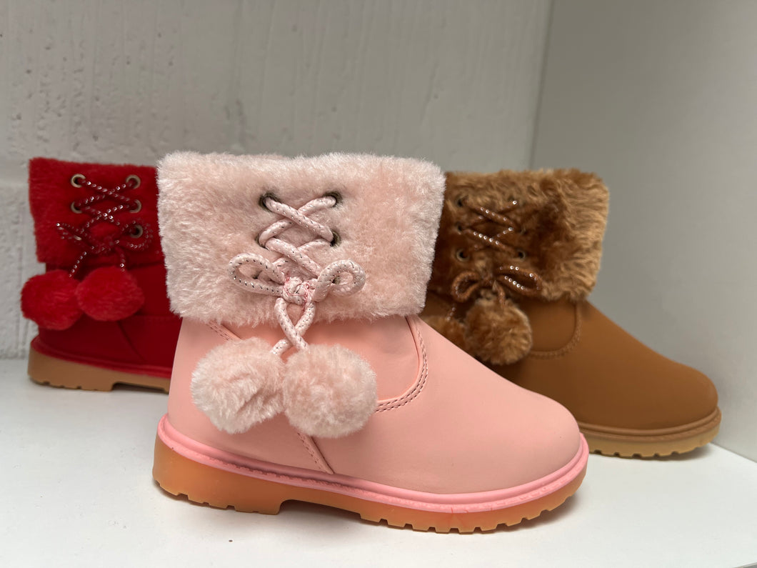 Pom pom boots 8-13