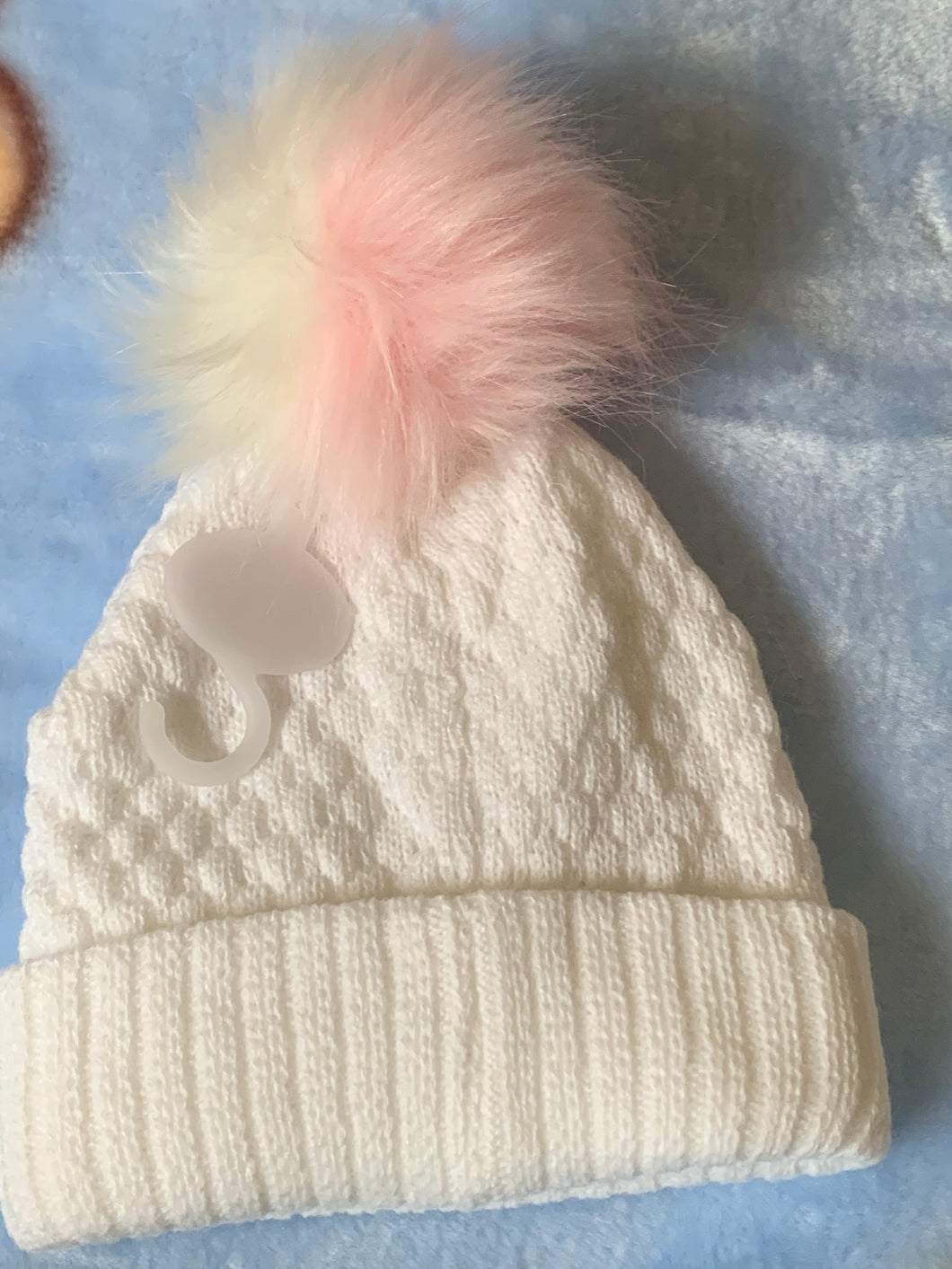 Pom Pom hat white and pink - 12-24 months