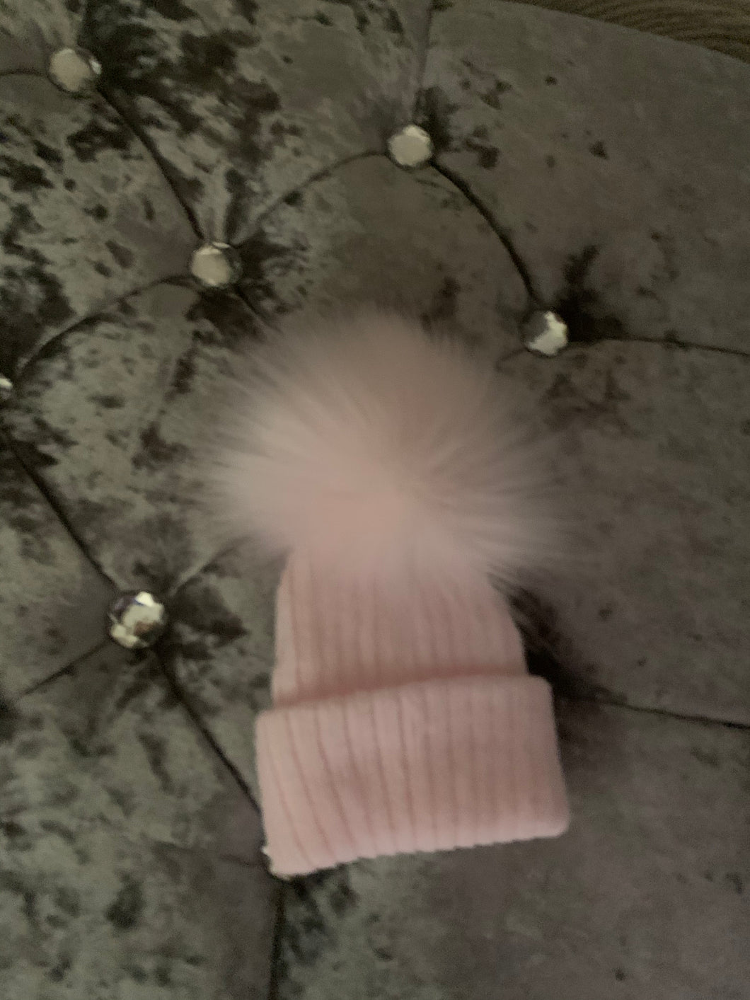 Single Pom Pom hat - pink